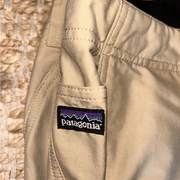 Patagonia Tan Chinos Versatile Lightweight Pants - Picture 2 of 11